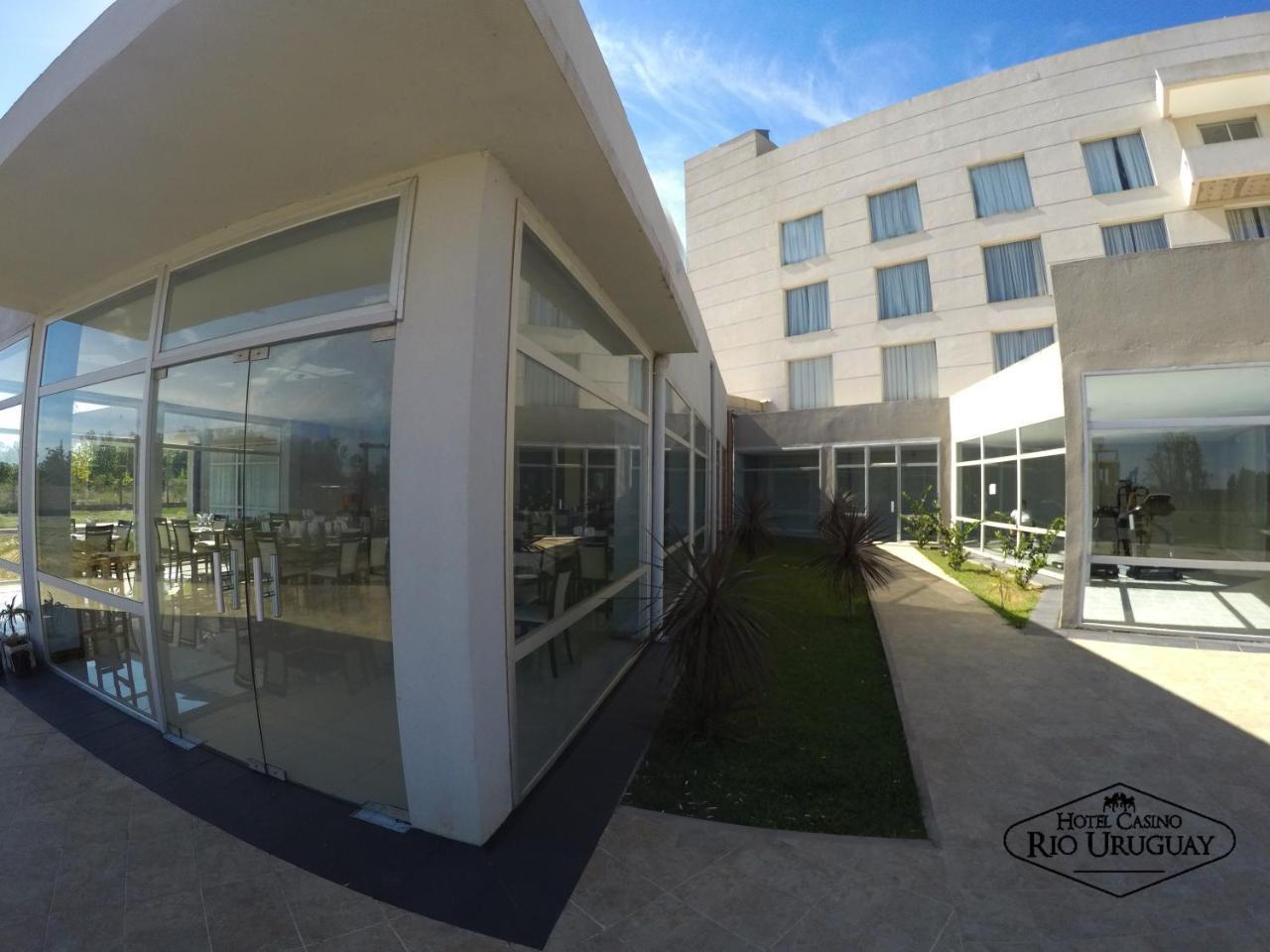 Hotel Casino Rio Uruguay Paso de los Libres Exterior foto